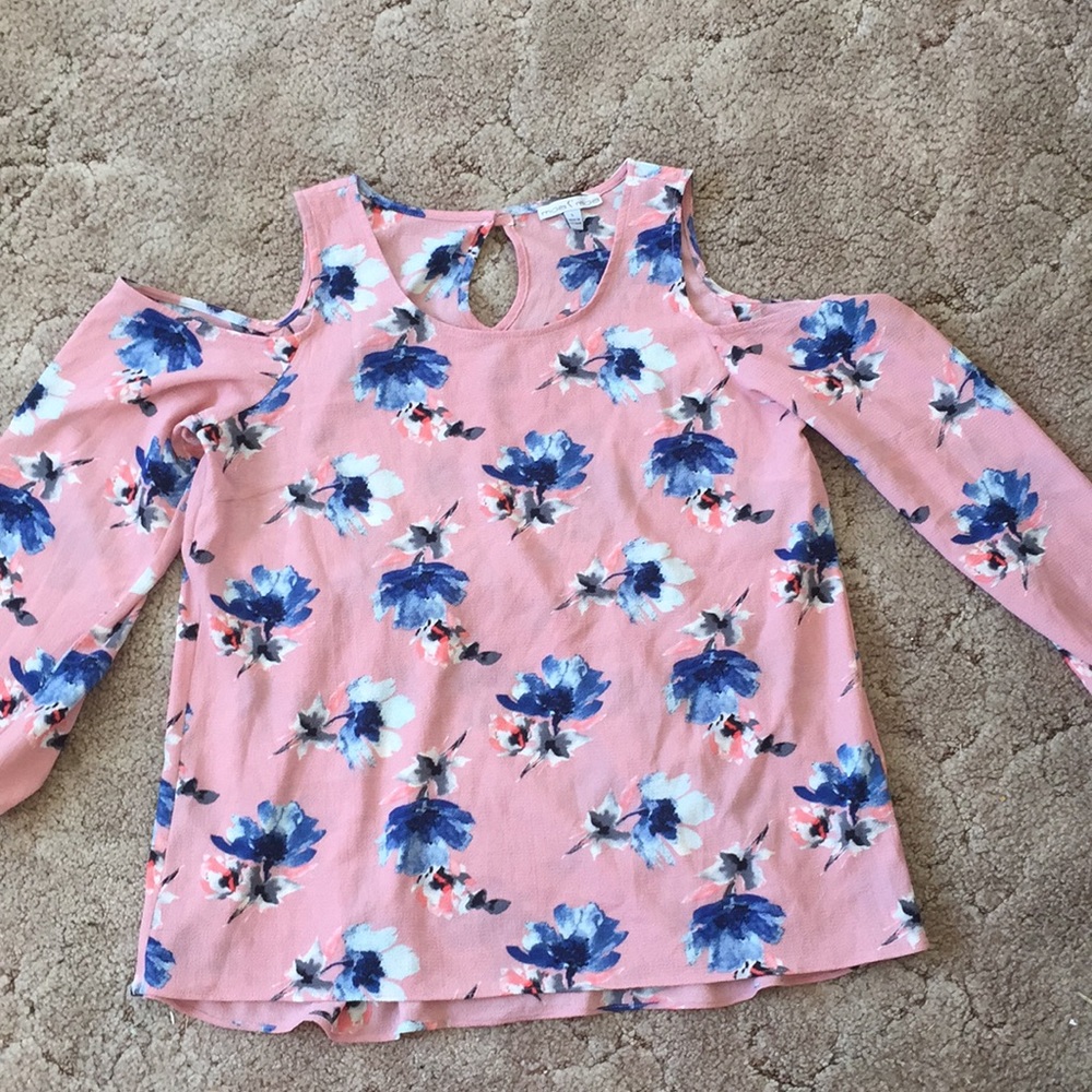 Never Wore Pink shoulder cut out top